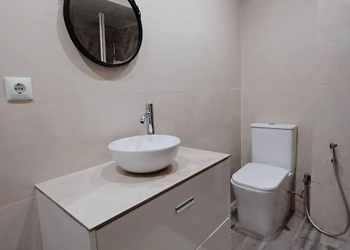 بيت للعطل Cozy Urban Escape, Patio, Wifi, A.c., 6 Pax لقنت